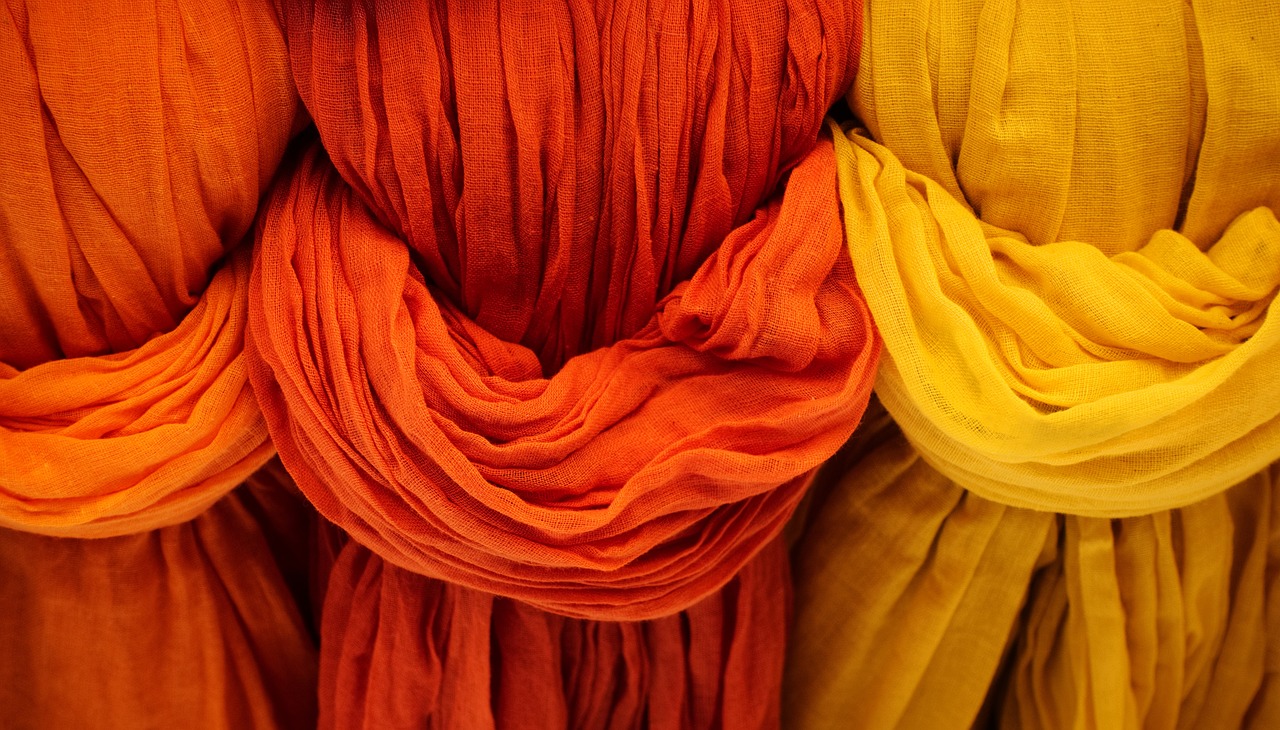 Dubai curtains curtain installation in Dubai curtain repair services Dubai blackout curtains Dubai thermal curtains Dubai curtain solutions Dubai